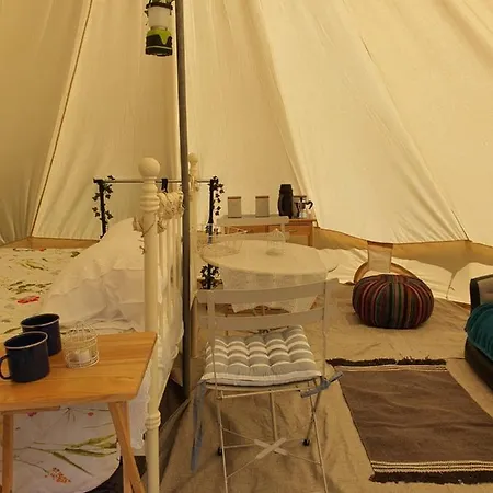 Koppany Pines - Bell Tent *