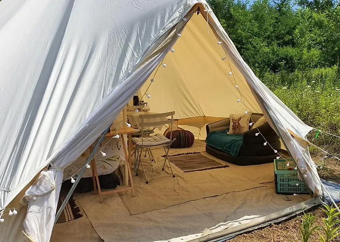 خيمة فخمة Koppany Pines Rewild Escapes - Wild Bell Tents *